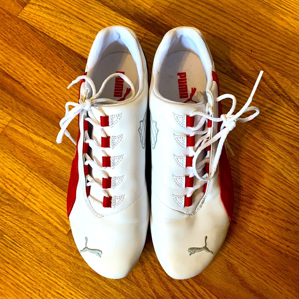 EUC. Red and White Puma size 9